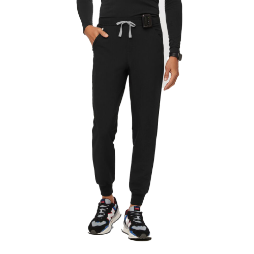 q3_2023_08_black_tansen_core-refresh_m_scott_24484